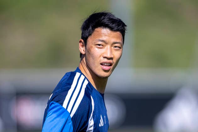 September 15, 2026, Soccer, FC Schalke 04 practice Hee-chan Hwang FC Schalke 04 Gelsenkirchen FC Schalke 04 training facility NRW Germany xRHR PHOTO YYx Copyright: RHR-FOTOx RHR-FOTO YY