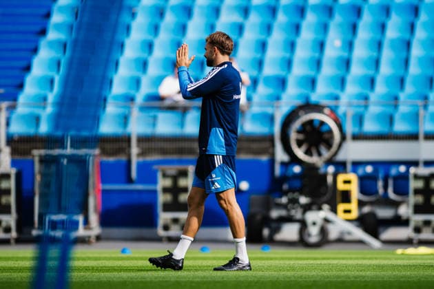 Hamburger SV Training, September 15, 2026: Mario Vuskovic, 44, Returns to Training for Hamburger SV — Soccer, Training, Return — Mario Vuskovic at Hamburger SV Training on September 15, 2026, at the Volksparkstadion, Hamburg DFL regulations prohibit any use of photographs as image sequences and or quasi-video Copyright: xBEAUTIFULxSPORTS Tonhäuserx