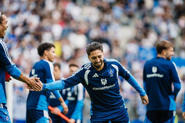 Hamburger SV Training, September 15, 2026 Immanuel Pherai Hamburger SV, 10 Soccer, Training, Mario Vuskovic s Return Hamburger SV Training on September 15, 2026, at the Volksparkstadion, Hamburg DFL regulations prohibit any use of photographs as image sequences and or quasi-video Copyright: xBEAUTIFULxSPORTS Tonhäuserx