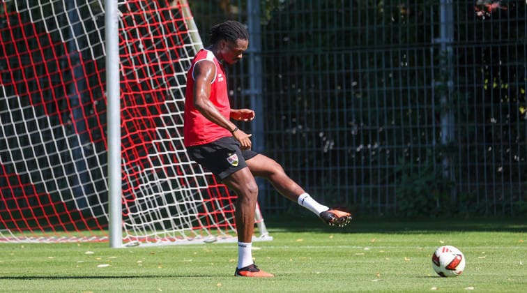September 15, 2026, Germany, Stuttgart, VfB Stuttgart Soccer Practice, Dan Axel Zagadou