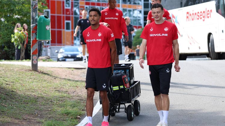 September 15, 2026, xrekx, Soccer, 2. Bundesliga, 1. FC Kaiserslautern Training, from left: Thierry Tazemeta, 1. FC Kaiserslautern, Erencan YardÄ±mc, 1. FC Kaiserslautern, Kaiserslautern