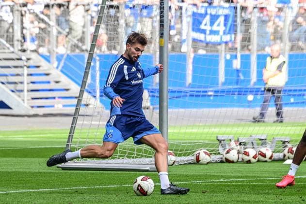 Mario Vuskovic: HSV Back in Action—Germany, Hamburg, Volksparkstadion, Soccer, Bundesliga 1, 1: Mario Vuskovic s first training session with Hamburger SV after his doping suspension