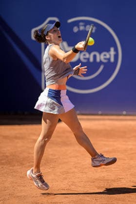 BBVA Open Internacional of Valencia Round of 32 Alicia Herrero Linana from Spain against Lucia Cortez Llorca from Spain in action during the BBVA Open Internacional of Valencia Round of 32 at Sporting Tennis Valencia, (Valencia ) on September 15, 2026. Copyright: xVicentexVidalxFernandezx