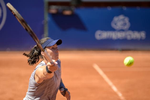 BBVA Open Internacional of Valencia Round of 32 Alicia Herrero Linana from Spain against Lucia Cortez Llorca from Spain in action during the BBVA Open Internacional of Valencia Round of 32 at Sporting Tennis Valencia, (Valencia ) on September 15, 2026. Copyright: xVicentexVidalxFernandezx