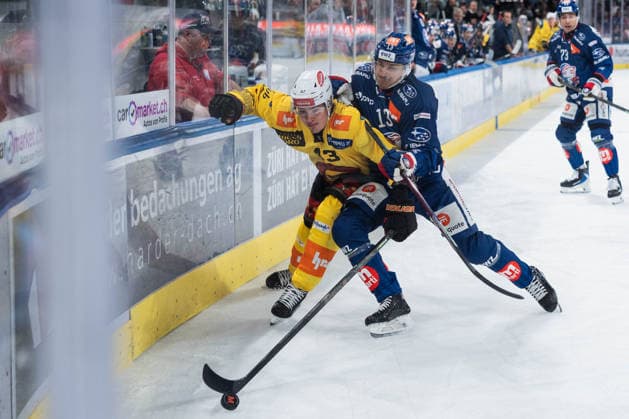 September 15, 2026, Zurich, Swiss Life Arena, National League: ZSC Lions vs. SC Bern, 43 Alain Graf (Bern), 13 Justin Sigrist (ZSC), Zurich, Swiss Life Arena, Zurich, Switzerland Copyright: xJustPictures.ch StefanxEmchx jp-de-StEm-DSC0055620260915