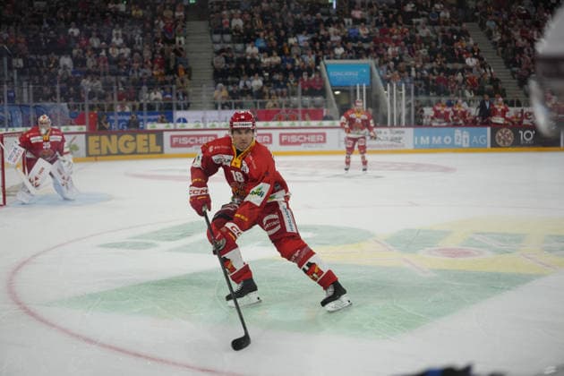 Biel Bienne, Switzerland - September 15: Yanick Stampfli (18 EHCB) during the National League match between EHC Biel-Bienne and Fribourg-Gotteron at Tissot Arena on September 15, 2026 in Biel Bienne, Switzerland. Copyright: xKjetilxWaberx xSPPx Sportspressphoto_SPR231510