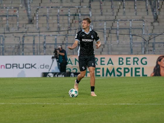 Build-up play: Nick Seidel, SC Verl; 05 on the ball; ball retention; tactics; control of the game; GER; soccer; SG Sonnenhof Grossaspach vs. SC Verl; 3rd League; Matchday 6; Aspach; 2026–2027 season; September 15, 2026 GER, soccer, SG Sonnenhof Grossaspach vs. SC Verl, 3rd League, Matchday 6, 2026–2027 season, September 15, 2026 Aspach Copyright: xCarstenxSchweringx EP_CSG