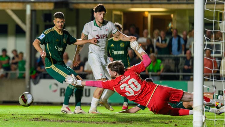 September 15, 2026 Soccer Season 2026–2027 Bavarian Regional League Matchday 09 SC Eltersdorf vs. VfB Eichstätt JoTe xjoxtex Sebastian Marx 28, SC Eltersdorf Moritz Prenzler 30, SC Eltersdorf