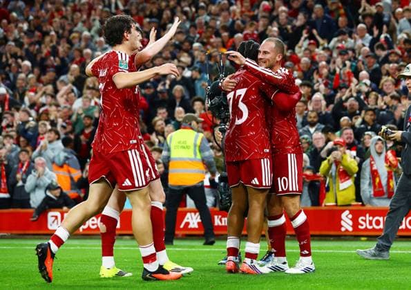Alexis Mac Allister of Liverpool celebrates scoring the opening goal with their team-mates Liverpool v Tottenham Hotspur, EFL Carabao Cup, Football, Anfield, UK - 15 Sep 2026Liverpool Anfield United Kingdom EDITORIAL USE ONLY No use with unauthorised audio, video, data, fixture lists, club league logos or live services. Online in-match use limited to 120 images, no video emulation. No use in betting, games or single club league player publications.  Copyright: xMattxWest Shutterstockx 17152603ag