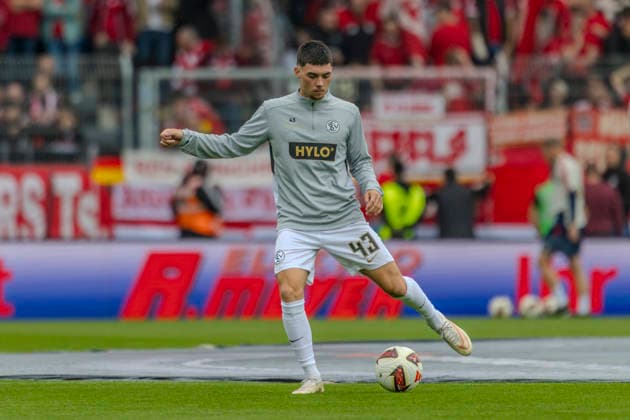 Elversberg, Germany, September 13, 2026, Bundesliga 1, 2026–2027 Season, Matchday 3: SV Elversberg vs. FC Bayern Munich. Pictured: Felix Keidel. SV DFB DFL regulations prohibit any use of photographs as image sequences and or quasi-video. URSAPHARM Arena an der Kaiserlinde, Saarland Copyright: xFotostandx xSchäferx