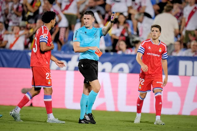 September 15, 2026, Leganes, Madrid, Spain: Omar El Hilali of RCD Espanyol see the red card during the Spanish League, LaLiga EA Sports, football match played between Rayo Vallecano and RCD Espanyol at Onetime Butarque stadium on September 15, 2026, in Leganes, Madrid, Spain. Rayo Vallecano V RCD Espanyol - LaLiga EA Sports - ZUMAa181 20260915_zaa_a181_239 Copyright: xAngelxPerezxMecax