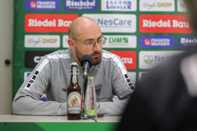 September 15, 2026, Soccer, Men s, 2026–2027 Season, Bavarian Regional League, Matchday 9: FC Schweinfurt 05 vs. FV Illertissen; Coach Jan Gernlein of FC Schweinfurt 05 at the press conference; single frame: Schweinfurt Riedel Bau Arena at Sachs Stadio, Bavaria, Lower Franconia, Germany
