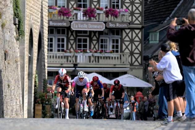 Grand Prix de Wallonie 2026 Cycling Race - Women CITADELLE DE NAMUR, BELGIUM - SEPTEMBER 16 : Meert Marieke (BEL) of Lotto Intermarché Ladies , Van Velzen Zoe of WV Schijndel (CLUB), Kloese Rose of Carbonbike Giordana Sofré by Gen Z (CLUB), Ranes Bye Camilla (NOR) of Minimax Cycling Team, Avoine Alison (FRA) of Ma Petite Entreprise, Turpeinen Viivi (FIN) of Minimax Cycling Team during the 66th edition of Grand Prix de Wallonie an UCI ProSeries 1.Pro one day cycling road race for Women Elite of 127,3 km with start in Seraing and finish in Citadelle de Namur on September 16, 2026 in Citadelle de Namur, Belgium, 16 09 2026 ( Motordriver Pieter Van Herzeele - Citadelle de Namur Belgium  Copyright: xSesx