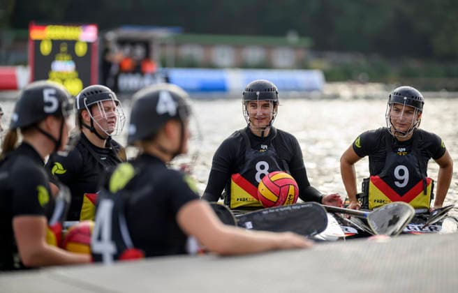 Canoe polo, Women’s World Cup, Germany v Malaysia