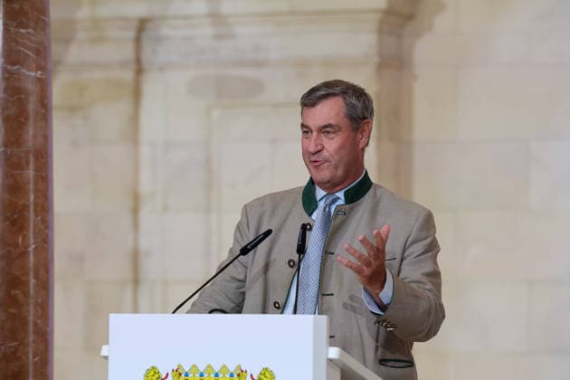 Dr. Markus Söder, Member of the State Parliament (MdL), Minister-President of Bavaria, and CSU Chairman, delivers a speech, gesturing; gestures, body language, GER, Minister-President Dr. Markus Söder welcomes the FC Bayern Munich women’s and men’s soccer teams to honor them as German champions for the 2025–28 season, September 16, 2026, GER, Minister President Dr. Markus Söder welcomes the men’s and women’s soccer teams of FC Bayern Munich to honor them as German champions for the 2025–28 season, September 16, 2026, Munich Copyright: xEibner-Pressefoto JennixMaulx EP_JML