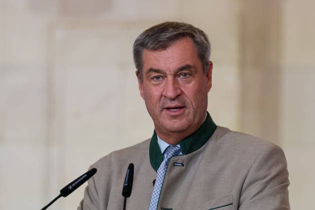 Dr. Markus Söder, Member of the Bavarian State Parliament (MdL), Minister-President of Bavaria, and CSU Chairman, delivers a speech, GER, Minister-President Dr. Markus Söder welcomes the FC Bayern Munich women’s and men’s soccer teams to honor them as German champions for the 2025–28 season, September 16, 2026, GER, Minister President Dr. Markus Söder welcomes the men s and women s soccer teams of FC Bayern Munich to honor them as German champions for the 2025–28 season, September 16, 2026, Munich Copyright: xEibner-Pressefoto JennixMaulx EP_JML