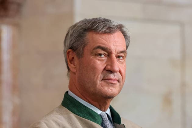 Dr. Markus Söder, Member of the State Parliament, Minister-President of Bavaria, and CSU Chairman, GER; Minister-President Dr. Markus Söder receives the FC Bayern Munich women’s and men’s soccer teams to honor them as German champions for the 2025–28 season, September 16, 2026, GER, Minister President Dr. Markus Söder receives the men’s and women’s soccer teams of FC Bayern Munich to honor them as German champions for the 2025–28 season, September 16, 2026, Munich Copyright: xEibner-Pressefoto JennixMaulx EP_JML