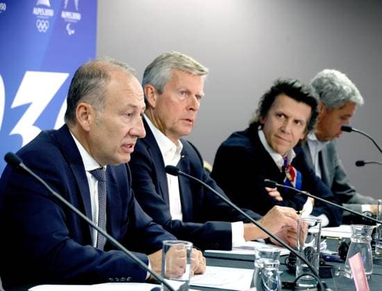 Jeux olympiques 2030 : conférence de presse Cojop + CIO PHOTOPQR LE PROGRES Richard MOUILLAUD - Lyon 16 09 2026 - Jeux olympiques 2030 : conférence de presse Cojop + CIO -Jeux olympiques 2030 : conférence de presse Cojop + CIO au Sofitel de Lyon pour valider les différents sites retenus PHOTO Vincent Roberti, Directeur Général du COJOP Alpes 2030 , Pierre-Olivier Beckers-Vieujant, président de la Commission de Coordination du CIO pour les Jeux Olympiques d’hiver Alpes 2030?; et Vincent Roberti, Directeur Général du COJOP Alpes 2030. IOC Olympic Games, Olympische Spiele, Olympia, OS press conference, PK, Pressekonferenz following a three days visit of the Lyon region sites by the members of the International Olympic Committee (IOC) Coordination Commission, in Lyon, central eastern France on September 16, 2026 . Lyon Rhône Rhône-Alpes France  Copyright: xPHOTOPQR LExPROGRES MAXPPPxRichardxMOUILLAUDx 20260916LPL9819 20260916LPL9819