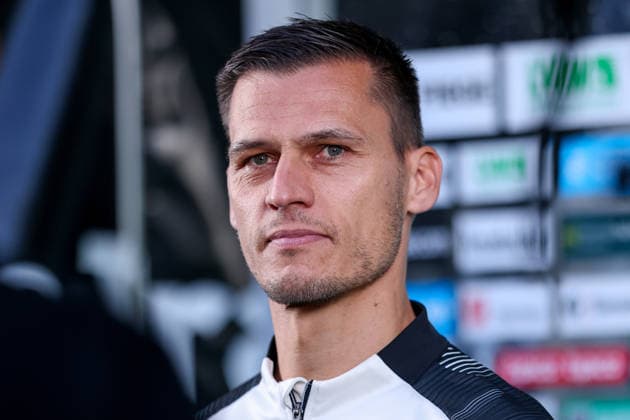 September 16, 2026, xkwix, soccer, 3rd Division, Preußen Münster vs. 1. FC Saarbrücken, Preußenstadion, Matchday 6, 2026–2027 Season: Thomas Woerle, Preußen Münster coach, during an interview. DFB regulations prohibit any use of photographs as image sequences and or quasi-video. Photo: xKamilxWilkowskixPressefotoKochx, North Rhine-Westphalia, Germany