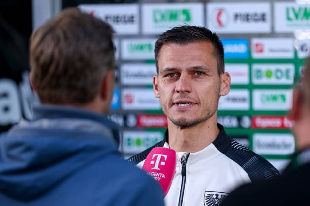 September 16, 2026, xkwix, soccer, 3rd Division, Preußen Münster vs. 1. FC Saarbrücken, Preußenstadion, Matchday 6, 2026–2027 Season: Thomas Woerle, Preußen Münster coach, during an interview. DFB regulations prohibit any use of photographs as image sequences and or quasi-video. Photo: xKamilxWilkowskixPressefotoKochx, North Rhine-Westphalia, Germany