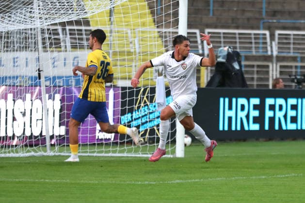Soccer, Northeast Regional League: 1 FC Lok Leipzig vs. BFC Dynamo, September 16, 2026. Valdemar Sadrifar (No. 7) of BFC Dynamo celebrates after scoring the opening goal to make it 0–1. Soccer, Northeast Regional League, 2026–2027 season, Matchday 9: 1 FC Lok Leipzig vs. BFC Dynamo on September 16, 2026, at Bruno Plache Stadium, Leipzig Copyright: xBEAUTIFULxSPORTS JanxKaeferx