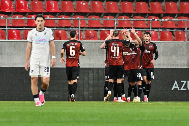 3rd Division FC Ingolstadt vs. TSG 1899 Hoffenheim II, September 16, 2026, INGOLSTADT, GERMANY September 16 The home team celebrates after Nishan VELUPILLAY scores the 1–0 goal for FC Ingolstadt 28 Goal Scorer Joy Happy during the 3. Liga match between FC Ingolstadt and the TSG Hoffenheim reserve team on Matchday 6 at the Audi Sportpark Copyright: xBEAUTIFULxSPORTS Goldbergx
