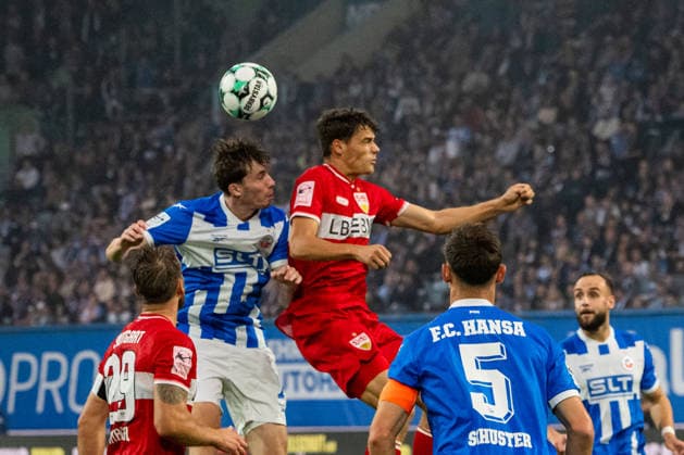Rostock, Germany September 16, 2026 3rd League 2026–2027 Match 6 FC Hansa Rostock vs. VfB Stuttgart II Pictured from left in a tackle: Bernie Lennemann (Hansa Rostock) and Lauri Penna (VfB Stuttgart II). DFB and DFL regulations prohibit any use of photographs as image sequences and or quasi-video Copyright: xFotostandx xVoelkerx