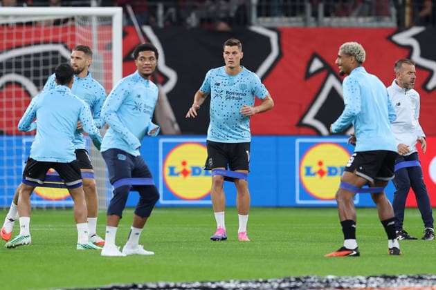 September 16, 2026, GER, Soccer, Men s, Europa League, 2026–2027 Season, Matchday 1 of the Group Stage, Bayer 04 Leverkusen (GER) vs. NK Celje (SVN), Robert Andrich, Leverkusen 8, Patrick Schick, Leverkusen 14, during warm-ups, individual play; DFB and DFL regulations prohibit any use of photographs as image sequences and or quasi-video; Leverkusen BayArena, NRW, Germany Copyright: xNordphoto Meuterx