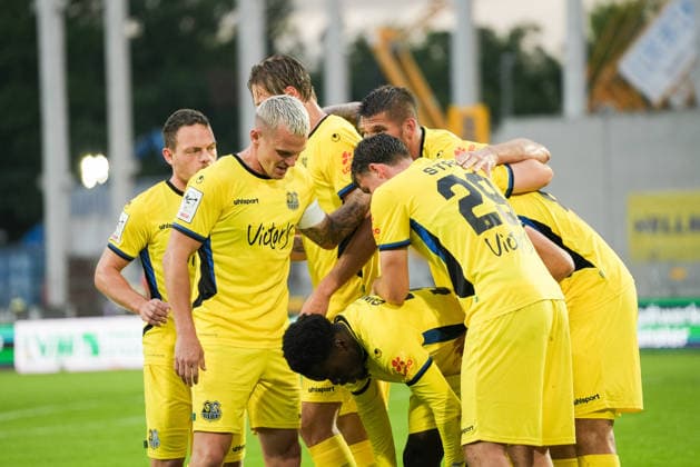 Germany 3rd Division 2026–2027, Matchday 6: SC Preußen Münster vs. 1 FC Saarbrücken, Wednesday, September 16, 2026, LVM Preußenstadion, Münster, North Rhine-Westphalia, Germany; Goal celebration, joy, emotions, team; Goal making it 0–2 by Kelsey Owusu, 1 FC Saarbrücken, 31 Copyright: xMerlexKölkingx
