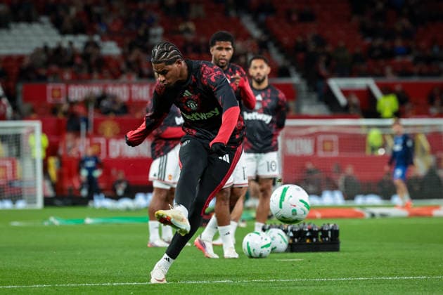 Carabao Cup round 3 Manchester United, ManU v Brighton & Hove Albion Marcus Rashford of Manchester United in the pregame warmup session during the Carabao Cup round 3 match Manchester United vs Brighton & Hove Albion at Old Trafford, Manchester, United Kingdom on 16 September 2026 (Photo by Mark Cosgrove News Images) Manchester Old Trafford Greater Manchester United Kingdom Copyright: xMarkxCosgrove NewsxImagesx