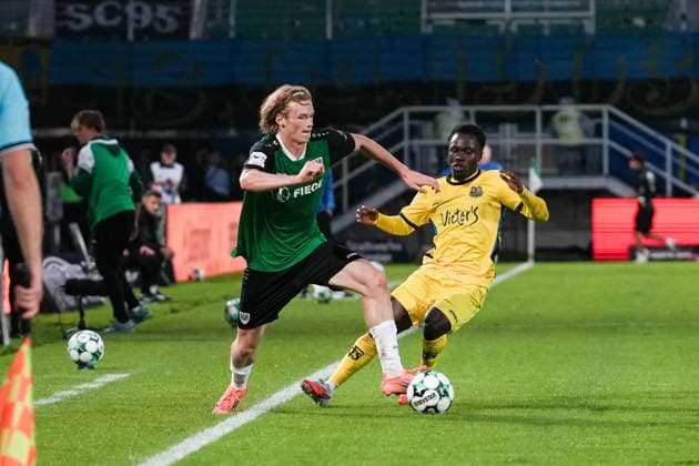 Germany 3rd Division 2026–2027, Matchday 6: SC Preußen Münster vs. 1. FC Saarbrücken, Wednesday, September 16, 2026, LVM Preußenstadion, Münster, North Rhine-Westphalia, Germany: Niklas Varelmann (SC Preußen Münster, No. 36) in a tackle against Kelsey Owusu (1 FC Saarbrücken, No. 31) Copyright: xMerlexKölkingx