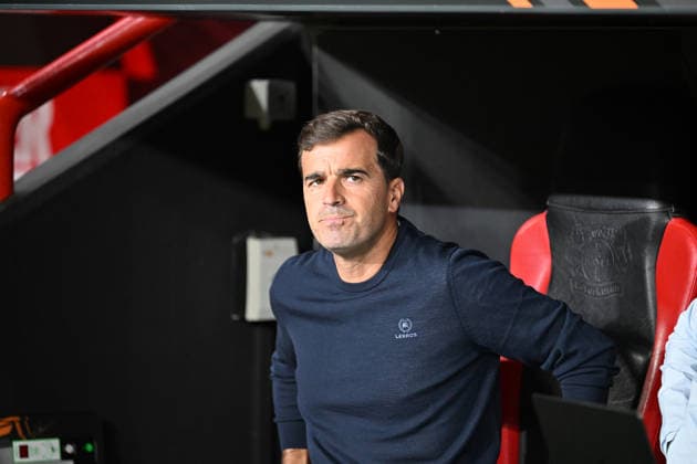 September 16, 2026, GER, Soccer, Men s, Europa League, 2026–2027 Season, Matchday 1 of the group stage, Bayer 04 Leverkusen (GER) vs. NK Celje (SVN). Carles Martinez, head coach of Bayer 04 Leverkusen, in his seat on the bench. DFB and DFL regulations prohibit any use of photographs as image sequences and or quasi-video. Leverkusen, BayArena, North Rhine-Westphalia, Germany Copyright: xNordphoto Meuterx