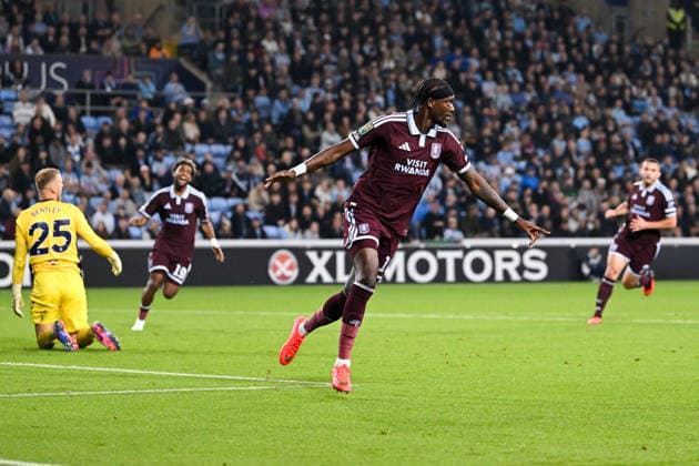 Coventry, England, 16th September 2026. Tammy Abraham of Aston Villa celebrates scoring the opening goal during the Coventry City vs Aston Villa Carabao Cup match at the Coventry Building Society Arena, Coventry. Picture credit should read: Harriet Massey Sportimage EDITORIAL USE ONLY. No use with unauthorised audio, video, data, fixture lists, club league logos or live services. Online in-match use limited to 120 images, no video emulation. No use in betting, games or single club league player publications. SPI_021_HM_COV_v_Villa_160926 SPI-5000-0021