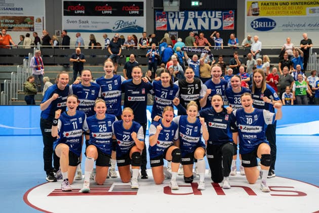 HSG Blomberg Lippe GER vs. BSV Sachsen Zwickau GER, Handball, Women s Handball Bundesliga 1, Matchday 4, 2026–2027 Season, Blomberg, September 16, 2026. The players of HSG Blomberg Lippe GER celebrate after their victory over BSV Sachsen Zwickau GER at the Blomberg Synflex Arena on Ulmenallee, Germany