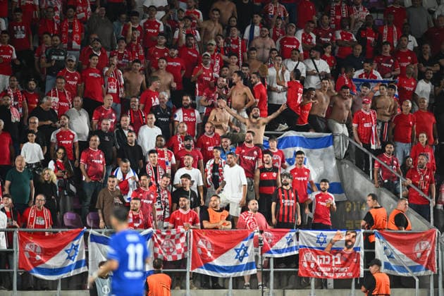UEFA Europa League: Hapoel Beer-Sheva FC and GNK Dinamo Hapoel Beer Sheva fans react during the UEFA Europa League game between Hapoel Beer-Sheva FC and GNK Dinamo, Giulesti Stadium in Bucharest, Romania, 16 September 2026. Alex Nicodim Imago Images Copyright: xx