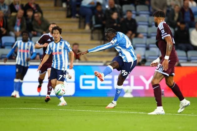 Sidiki Cherif of Coventry City shoots at goal but fails to score Coventry City v Aston Villa, EFL Carabao Cup, Football, Coventry Building Society Arena, Coventry, UK - 16 Sep 2026Coventry Coventry Building Society Arena United Kingdom EDITORIAL USE ONLY No use with unauthorised audio, video, data, fixture lists, club league logos or live services. Online in-match use limited to 120 images, no video emulation. No use in betting, games or single club league player publications. Copyright: xKieranxMcManus Shutterstockx 17151870co