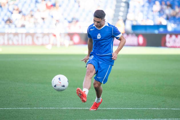 ESP LaLiga EA Sports Deportivo La Coruna Sevilla FC Yeremay Hernández of Deportivo warms up during the LaLiga EA Sports match between Deportivo La Coruna and Sevilla FC, played at Abanca Riazor Stadium in La Coruna, Galicia, on September 16, 2026, in Spain Spain Copyright: xAgenciaxLOFx