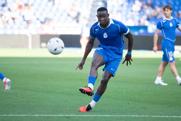 ESP LaLiga EA Sports Deportivo La Coruna Sevilla FC Bil Nsongo of Deportivo warms up during the LaLiga EA Sports match between Deportivo La Coruna and Sevilla FC, played at Abanca Riazor Stadium in La Coruna, Galicia, on September 16, 2026, in Spain. Copyright: xAgenciaxLOFx