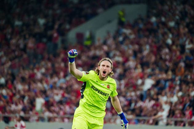 Slawomir Abramowicz seen during UEFA Europa League 26 27 league phase MD1 match between teams of Olympiacos and Jagiellonia Bialystok (Lukasz Germaniuk Ball Raw Images) Piraeus Stadio Georgios Karaiskakis Greece Copyright: xLukaszxGermaniukx 260916WSZ-25