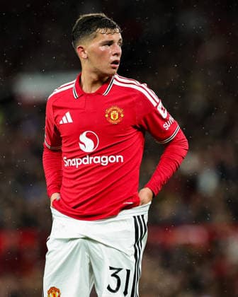 Carabao Cup round 3 Manchester United, ManU v Brighton & Hove Albion Shea Lacey of Manchester United in action during the Carabao Cup round 3 match Manchester United vs Brighton & Hove Albion at Old Trafford, Manchester, United Kingdom on 16 September 2026 (Photo by Mark Cosgrove News Images) Manchester Old Trafford Greater Manchester United Kingdom Copyright: xMarkxCosgrove NewsxImagesx