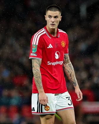 Carabao Cup round 3 Manchester United, ManU v Brighton & Hove Albion Benjamin Sesko of Manchester United in action during the Carabao Cup round 3 match Manchester United vs Brighton & Hove Albion at Old Trafford, Manchester, United Kingdom on 16 September 2026 (Photo by Mark Cosgrove News Images) Manchester Old Trafford Greater Manchester United Kingdom Copyright: xMarkxCosgrove NewsxImagesx