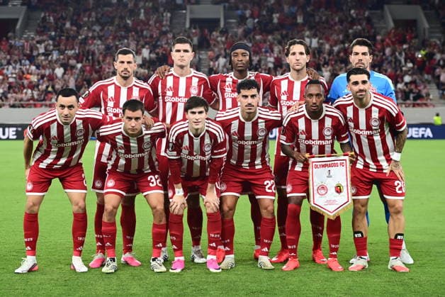 UEFA Europa League - Olympiacos FC vs Jagiellonia BiaÅ‚ystok - Players of Olympiacos FC pose for a group photo during the UEFA Europa League Phase matchday 1 soccer match between Olympiacos FC and Jagiellonia BiaÅ‚ystok at the Georgios Karaiskakis Stadium in Piraeus, Greece, 16 September 2026. IMAGO ONE INCH PRODUCTIONS PIRAEUS GREECE Copyright: xONExINCHxPRODUCTIONSx 7088867
