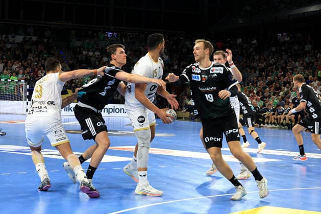 September 16, 2026, GER Germany, Handball, EHF Champions League, September 16, 2026, 2026–2027 season, Berlin, Fuechse Berlin vs. Veszprém HC Mathias Gidsel (Fuechse Berlin) 19, Simak, Frederik (Fuechse Berlin) 9, Hugo Descat (Veszprém) 9, Ahmed Hesham (Veszprém) 15 nordphoto GmbH Engler Berlin Max Schmeling Hall Berlin Germany Copyright: xNordphotox xEnglerx