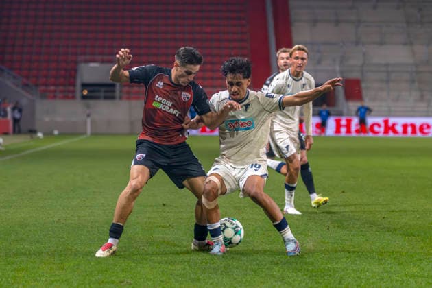 Ingolstadt, Germany, August 8, 2026, 3rd League 2026–2027, Matchday 6: FC Ingolstadt 04 vs. TSG Hoffenheim II. Pictured from left in a tackle: Emre Gül Guel (FCI) and Yasin Zor (TSG II). DFB and DFL regulations prohibit any use of photographs as image sequences and or quasi-video. Audi Sportpark Bayern Copyright: xFotostandx xSchäferx