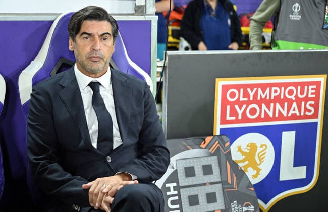 RSC Anderlecht v Olympique Lyon - UEFA Europa League BRUSSELS, BELGIUM - SEPTEMBER 16: Olympique Lyon head coach Paulo Fonseca follows the UEFA Europa League match between RSC Anderlecht and Olympique Lyon from the bench at Lotto Park Stadium in Brussels, Belgium, on September 16, 2026. Dursun Aydemir Anadolu Brussels Belgium. Editorial use only. Please get in touch for any other usage.  Copyright: x2026xAnadoluxDursunxAydemirx