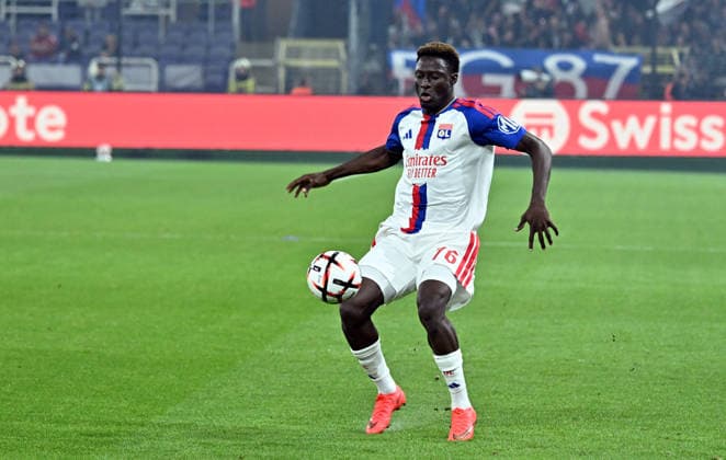 RSC Anderlecht v Olympique Lyon - UEFA Europa League BRUSSELS, BELGIUM - SEPTEMBER 16: Olympique Lyon s Mohamed Ouedraogo (76) in action during the UEFA Europa League match between RSC Anderlecht and Olympique Lyon at Lotto Park Stadium in Brussels, Belgium, on September 16, 2026. Dursun Aydemir Anadolu Brussels Hoofdstedelijk Gewest Belgium. Editorial use only. Please get in touch for any other usage.  Copyright: x2026xAnadoluxDursunxAydemirx