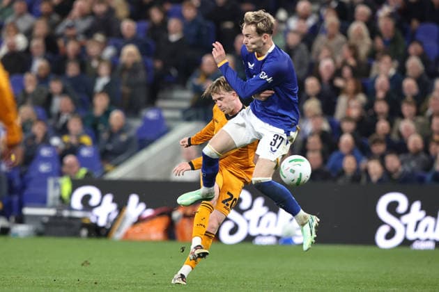 RECORD DATE NOT STATED Tommy Doyle of Wolverhampton Wanderers takes a shot on goal during the Carabao Cup round 3 match Everton vs Wolverhampton Wanderers at Hill Dickinson Stadium, Liverpool, United Kingdom on 16 September 2026 (Photo by Alfie Cosgrove News Images) Copyright: xx