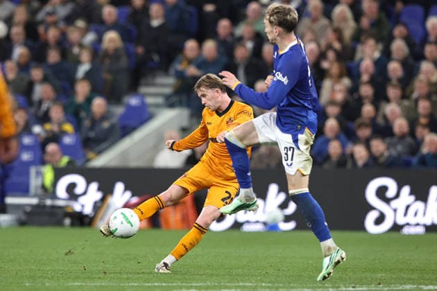 RECORD DATE NOT STATED Tommy Doyle of Wolverhampton Wanderers takes a shot on goal during the Carabao Cup round 3 match Everton vs Wolverhampton Wanderers at Hill Dickinson Stadium, Liverpool, United Kingdom on 16 September 2026 (Photo by Alfie Cosgrove News Images) Copyright: xx