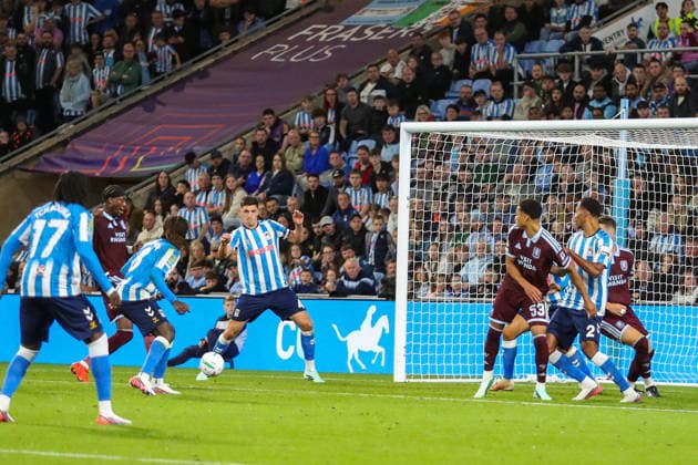 Coventry City v Aston Villa, Carabao Cup Tammy Abraham Of Aston Villa scores a GOAL 1-3 during the Coventry City v Aston Villa Carabao Cup 3rd Round match at Coventry Building Society Arena, Coventry, England on 16 September 2026 Credit: Lee Keuneke Every Second Media Editorial use only. All images are copyright Every Second Media Limited. No images may be reproduced without prior permission. All rights reserved. Premier League and Football League images are subject to licensing agreements with Football DataCo Limited. see https: www.football-dataco.com Copyright: xIMAGO EveryxSecondxMediax ESM-2171-0026 LeexKeunekex xEveryxSecondxMediax