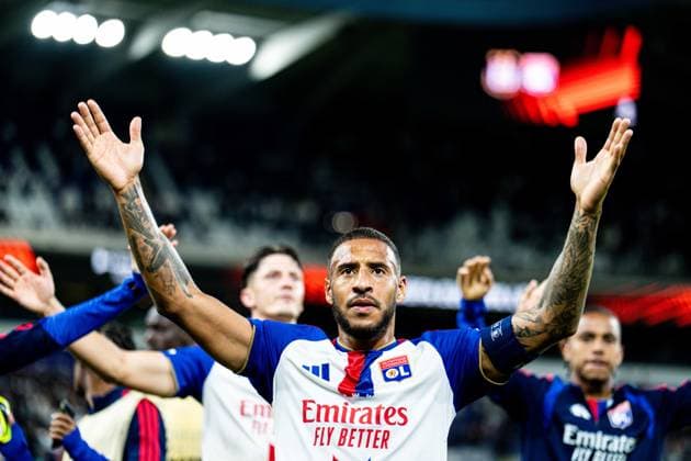 September 16, 2026 UEFA Europa League, RSC Anderlecht vs. Olympique Lyon at Lotto Park Corentin Tolisso of Olympique Lyon raises his hands in celebration IMPORTANT NOTICE: In accordance with DFL and UEFA regulations, it is prohibited to use or allow the use of photographs taken in the stadium and or during the match in the form of sequential images and or video-like photo series Copyright: xJordyxFourgonx